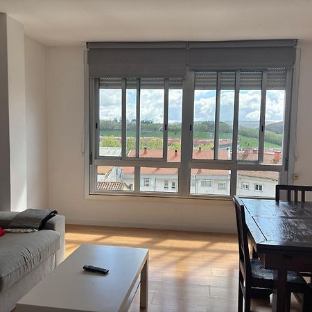 Amplio Piso Con Vistas En La Entrada Del Camino C4 Apartment Santiago de Compostela Ngoại thất bức ảnh