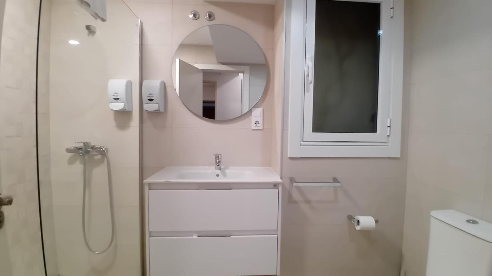 Amplio Piso Con Vistas En La Entrada Del Camino C4 Apartment Santiago de Compostela Ngoại thất bức ảnh