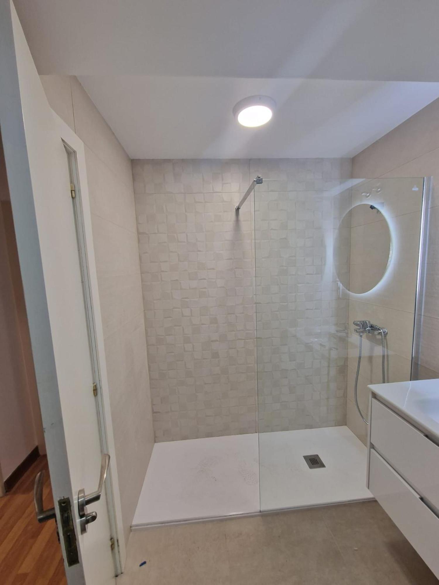 Amplio Piso Con Vistas En La Entrada Del Camino C4 Apartment Santiago de Compostela Ngoại thất bức ảnh